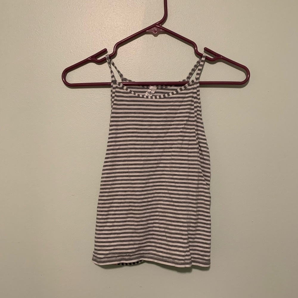 Lululemon grey striped wrap crop tank